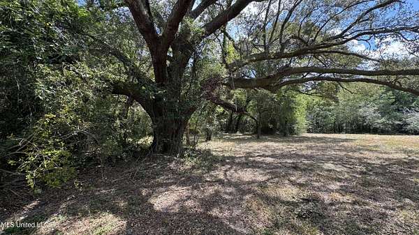 1.6 Acres of Residential Land for Sale in Gulfport, Mississippi