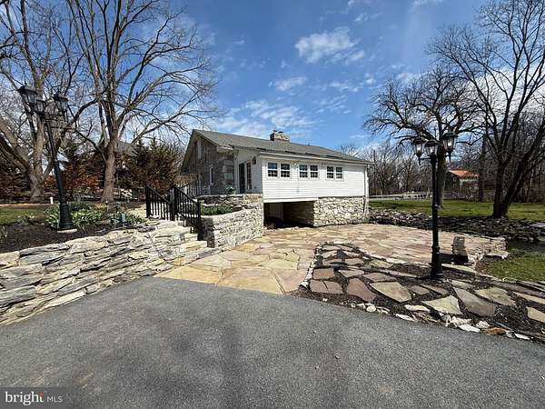 1.7 Acres of Land with Home for Sale in Lebanon, Pennsylvania