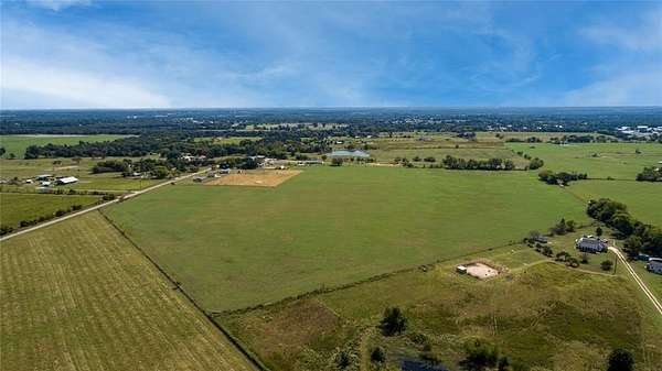 39.3 Acres of Agricultural Land for Sale in Wills Point, Texas