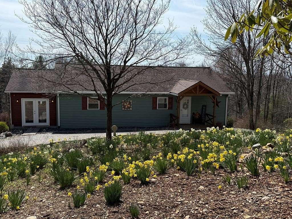 1.8 Acres of Land with Home for Sale in Fancy Gap, Virginia