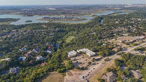 16.8 Acres of Land for Sale in Arlington, Texas