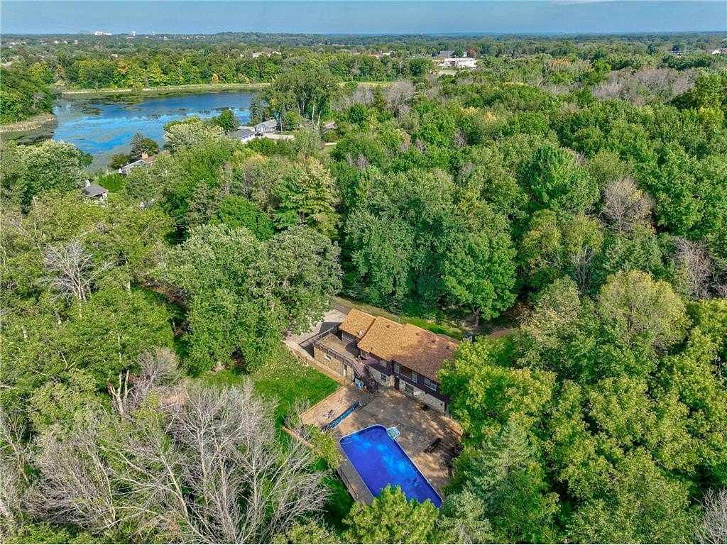 2.5 Acres of Residential Land with Home for Sale in Prior Lake, Minnesota