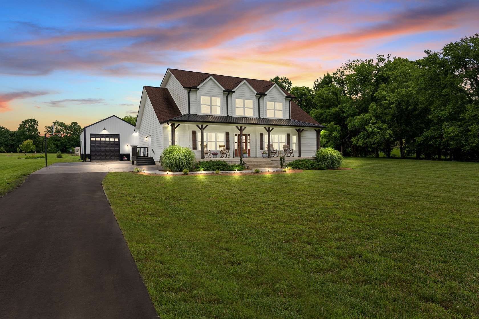 1.88 Acres of Residential Land with Home for Sale in Lebanon, Tennessee