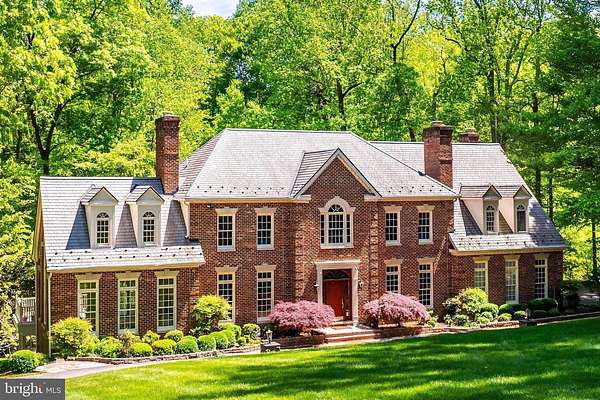 1.72 Acres of Residential Land with Home for Sale in Great Falls, Virginia