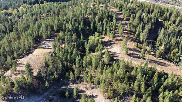 11.4 Acres of Land for Sale in Pinehurst, Idaho