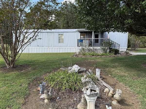 8.1 Acres of Land with Home for Sale in Russellville, Kentucky