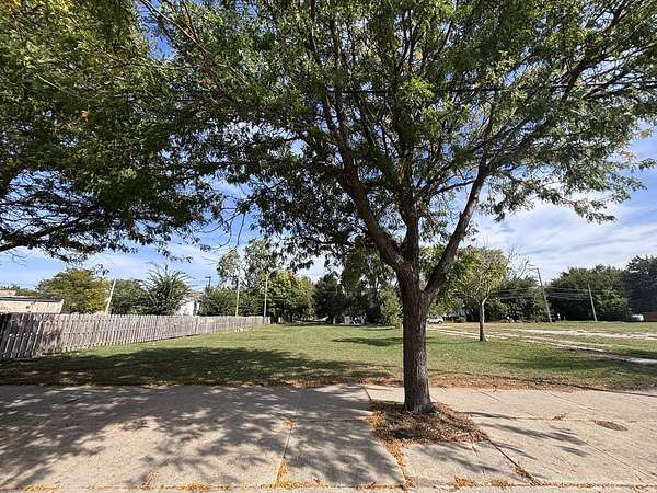 1.84 Acres of Residential Land for Sale in Chicago, Illinois