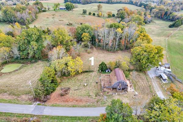 2.2 Acres of Residential Land for Sale in Walling, Tennessee