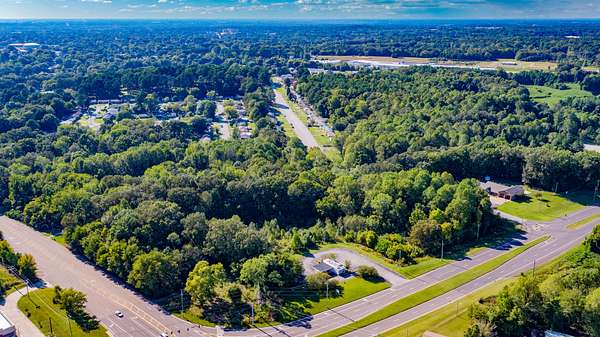 7.1 Acres of Residential Land for Sale in Jackson, Tennessee
