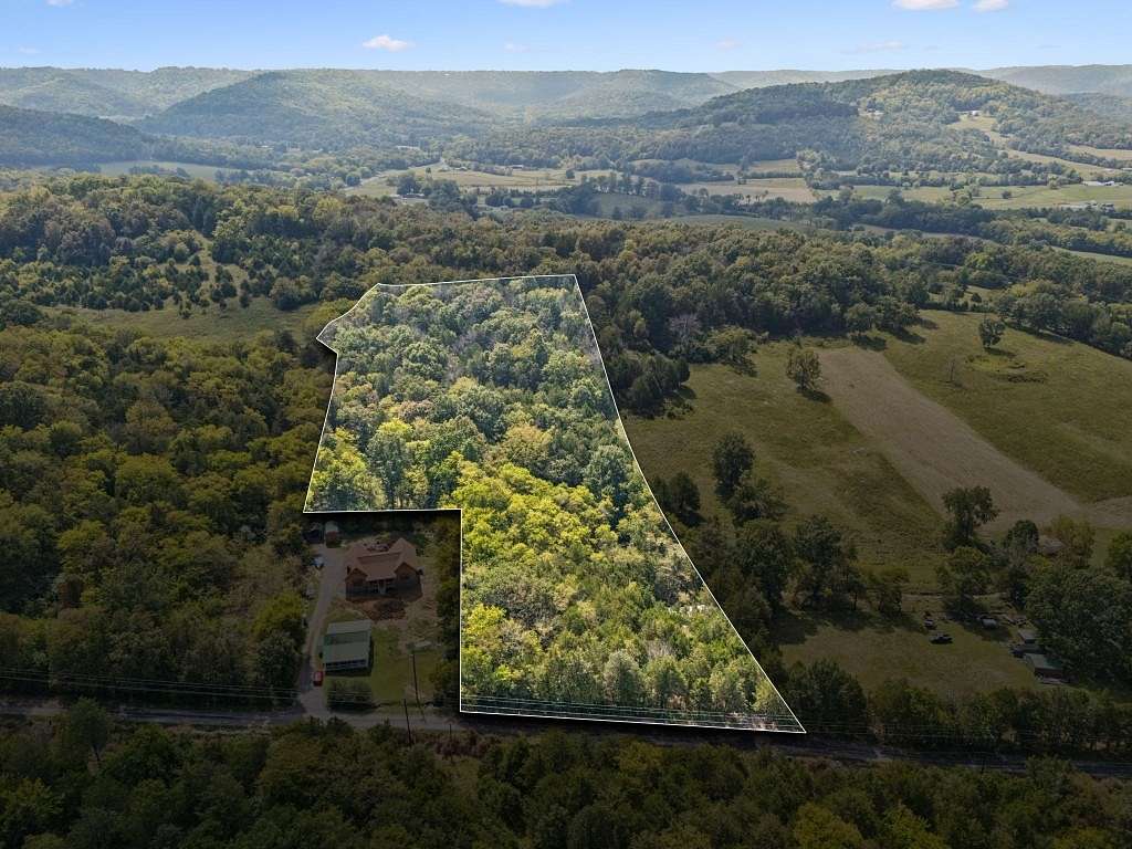 5.1 Acres of Residential Land for Sale in Bradyville, Tennessee