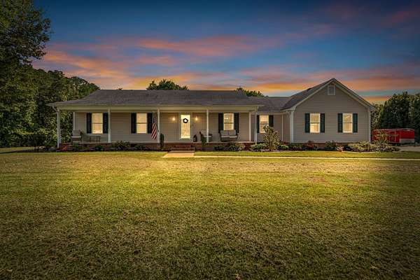 6.67 Acres of Residential Land with Home for Sale in Leoma, Tennessee