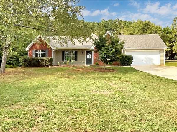 1.82 Acres of Residential Land with Home for Sale in McDonough, Georgia