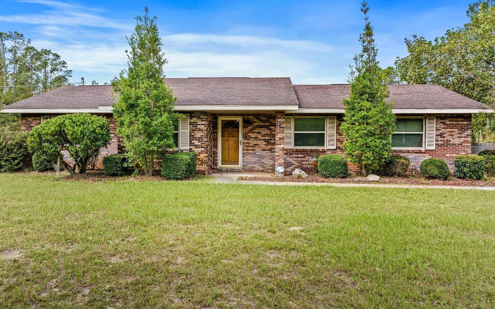 5 Acres of Improved Mixed-Use Land for Sale in Wellborn, Florida