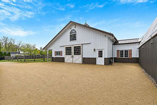2.28 Acres of Residential Land for Sale in Rockford, Illinois