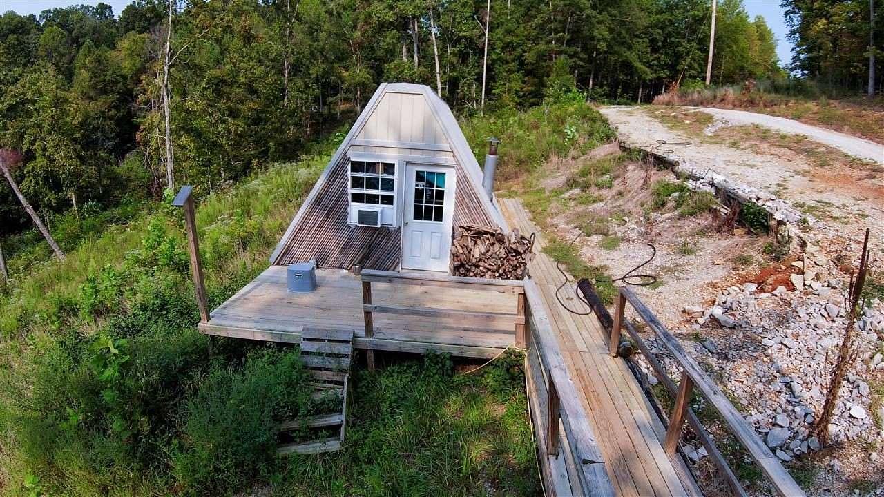 10.2 Acres of Land for Sale in Clarkson, Kentucky