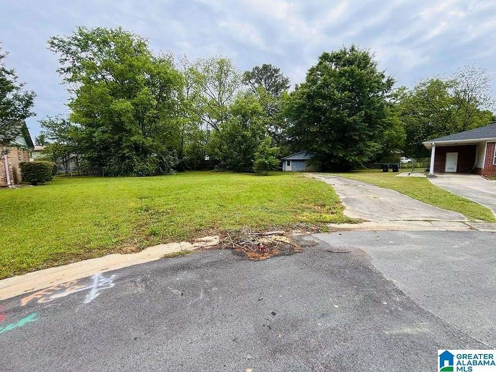 0.3 Acres of Residential Land for Sale in Hueytown, Alabama