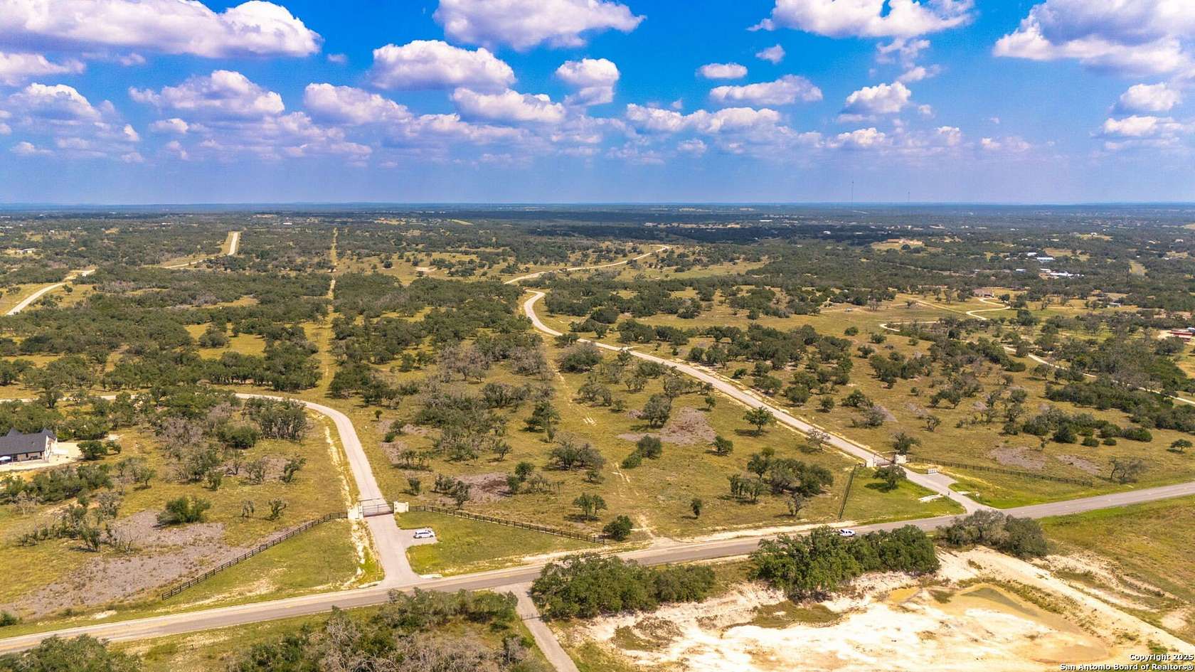 10 Acres of Land for Sale in Harper, Texas