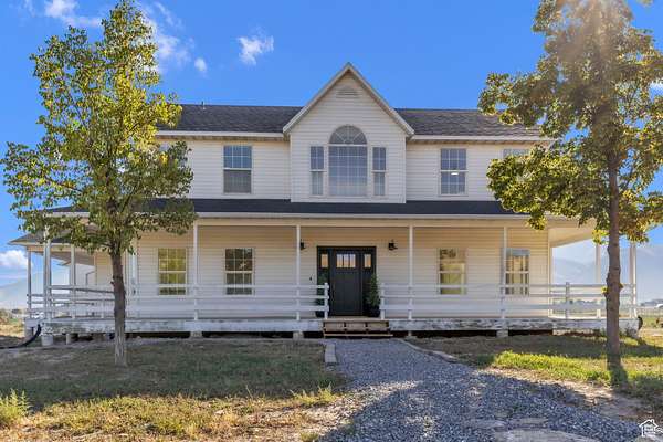 7 Acres of Residential Land with Home for Sale in Payson, Utah