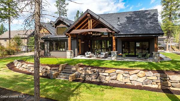 2.17 Acres of Residential Land with Home for Sale in Coeur d'Alene, Idaho