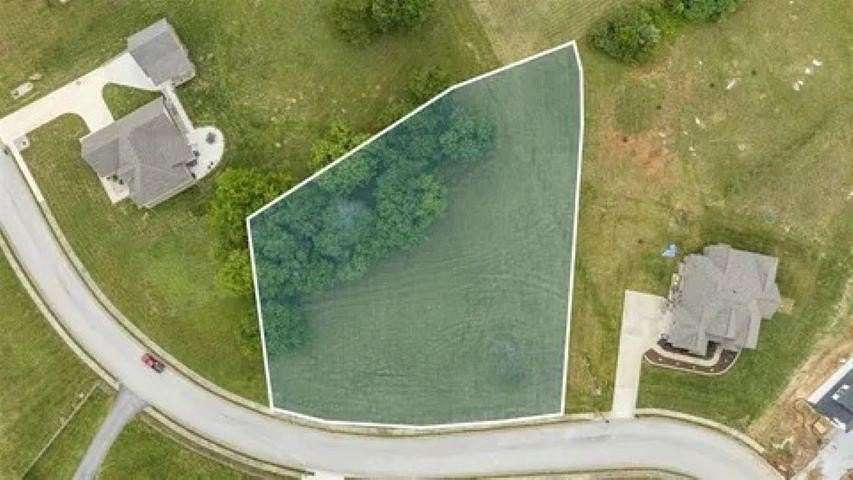 1 Acre of Residential Land for Sale in Bowling Green, Kentucky