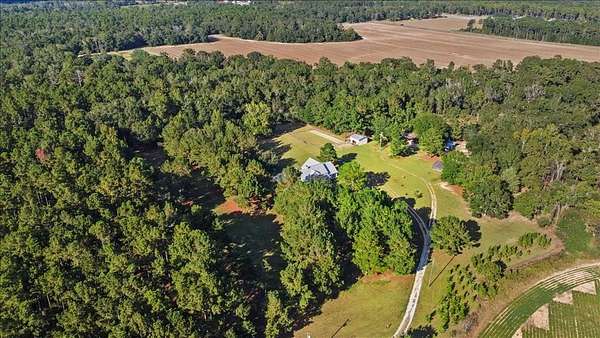 17.7 Acres of Land with Home for Sale in Slocomb, Alabama