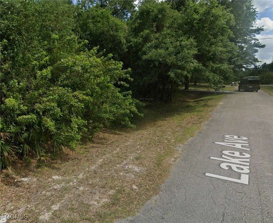 0.5 Acres of Residential Land for Sale in Lehigh Acres, Florida