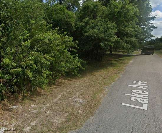 0.5 Acres of Residential Land for Sale in Lehigh Acres, Florida