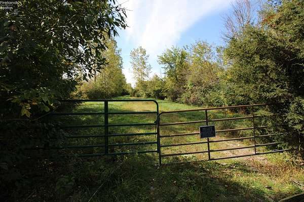 15.8 Acres of Recreational Land for Sale in Marblehead, Ohio