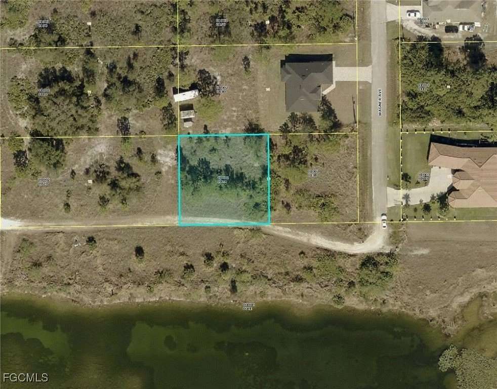 0.25 Acres of Land for Sale in Lehigh Acres, Florida