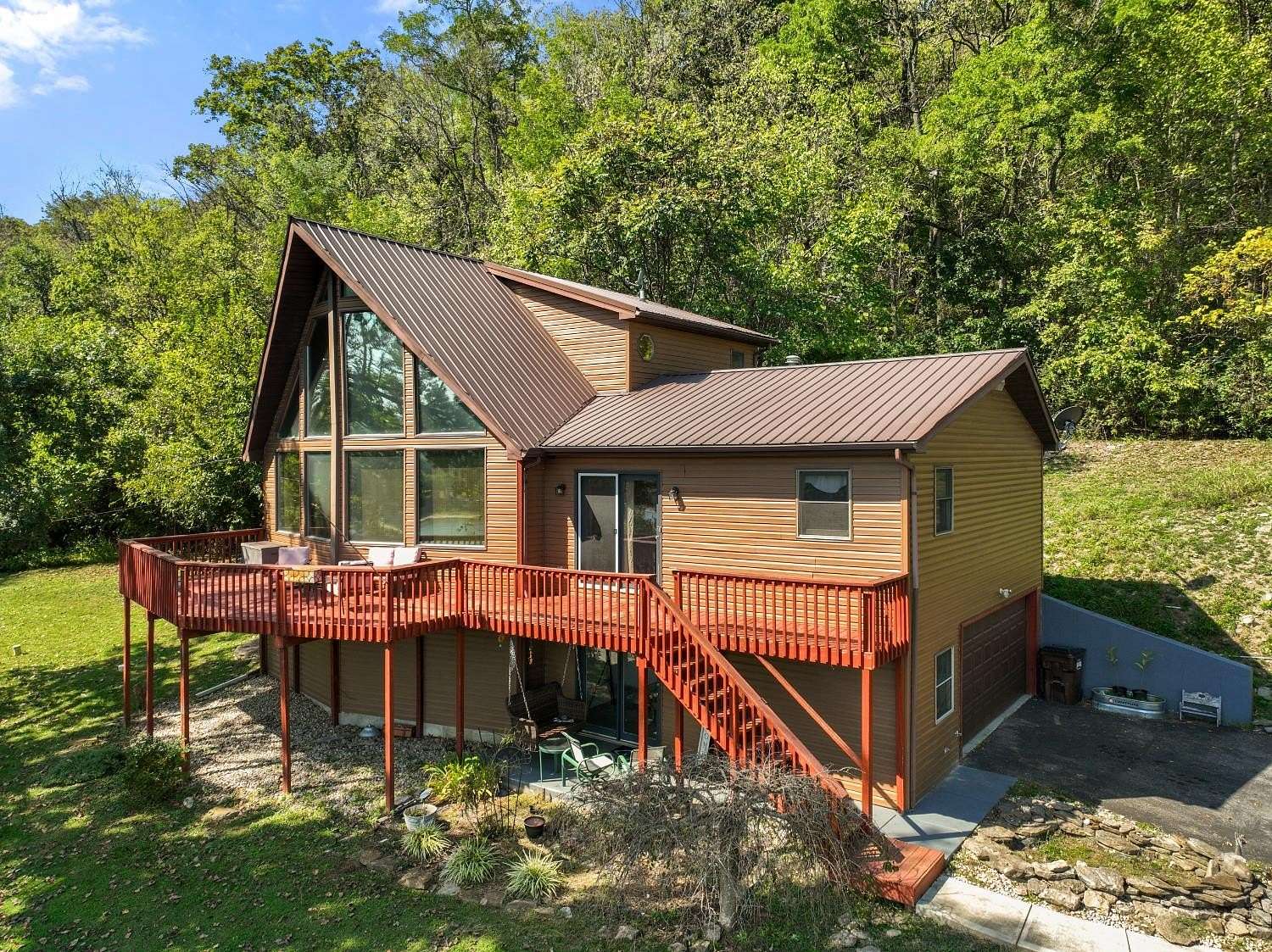 5.8 Acres of Residential Land with Home for Sale in Vevay, Indiana