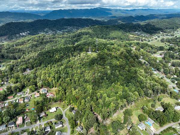 43.7 Acres of Agricultural Land for Sale in Kingsport, Tennessee