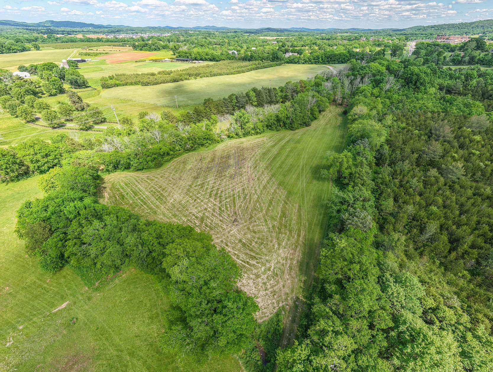 5 Acres of Residential Land for Sale in Franklin, Tennessee