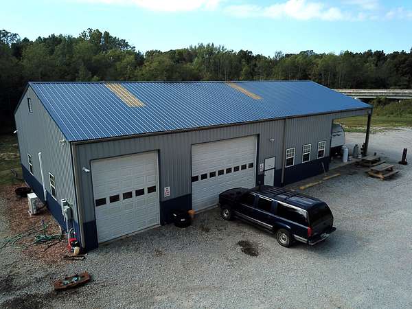 8.35 Acres of Improved Commercial Land for Sale in Ethridge, Tennessee