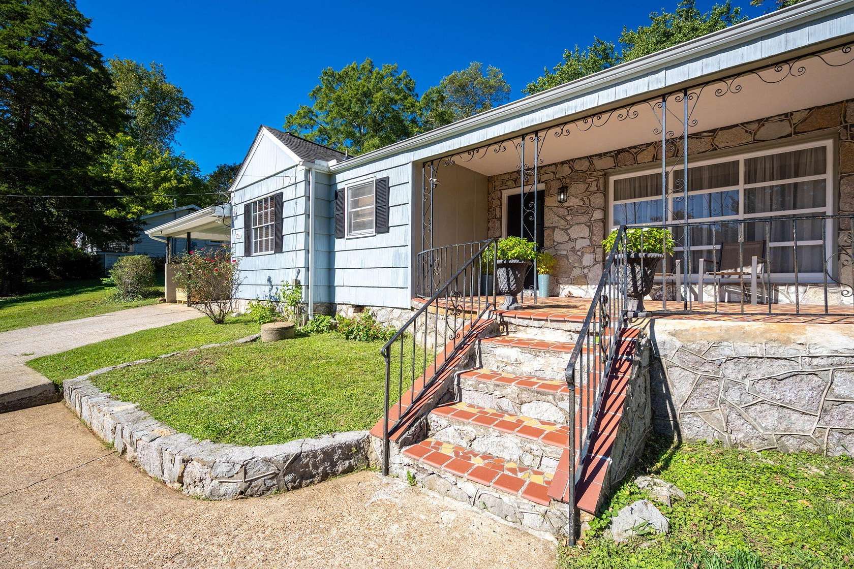 1.8 Acres of Residential Land with Home for Sale in Chattanooga, Tennessee