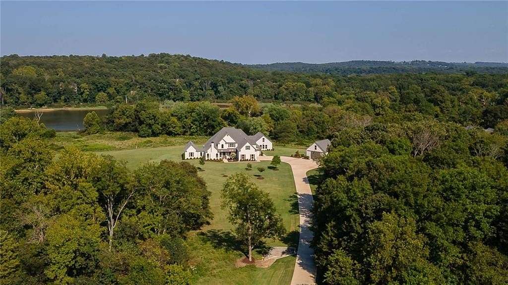 6 Acres of Residential Land with Home for Sale in Springdale, Arkansas