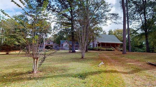 5.23 Acres of Residential Land with Home for Sale in Greenville, Alabama
