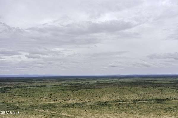 23 Acres of Recreational Land for Sale in Sierra Blanca, Texas