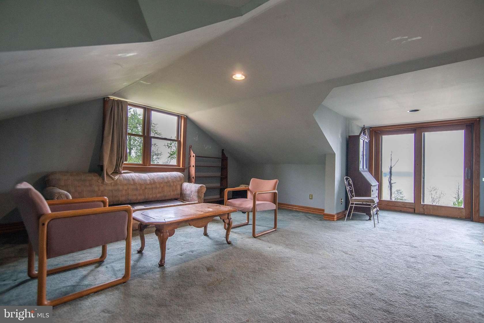 3.12 Acres of Residential Land with Home for Sale in Elkton, Maryland