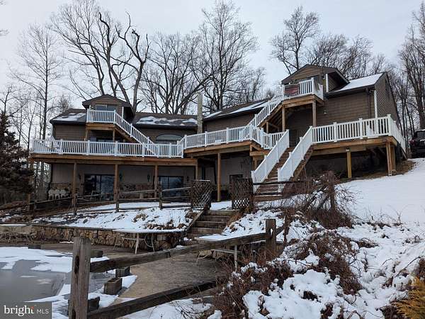 3.12 Acres of Land with Home for Sale in Elkton, Maryland