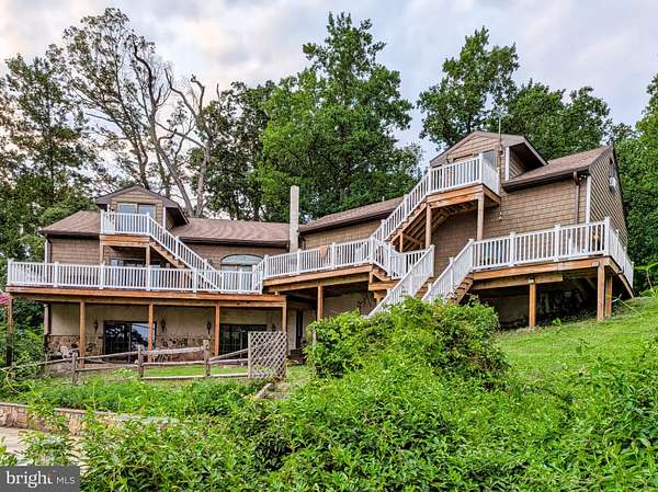 3.12 Acres of Land with Home for Sale in Elkton, Maryland