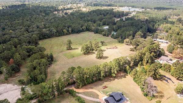 1.76 Acres of Residential Land for Sale in Lufkin, Texas