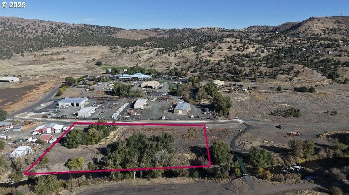1.48 Acres of Commercial Land for Sale in John Day, Oregon