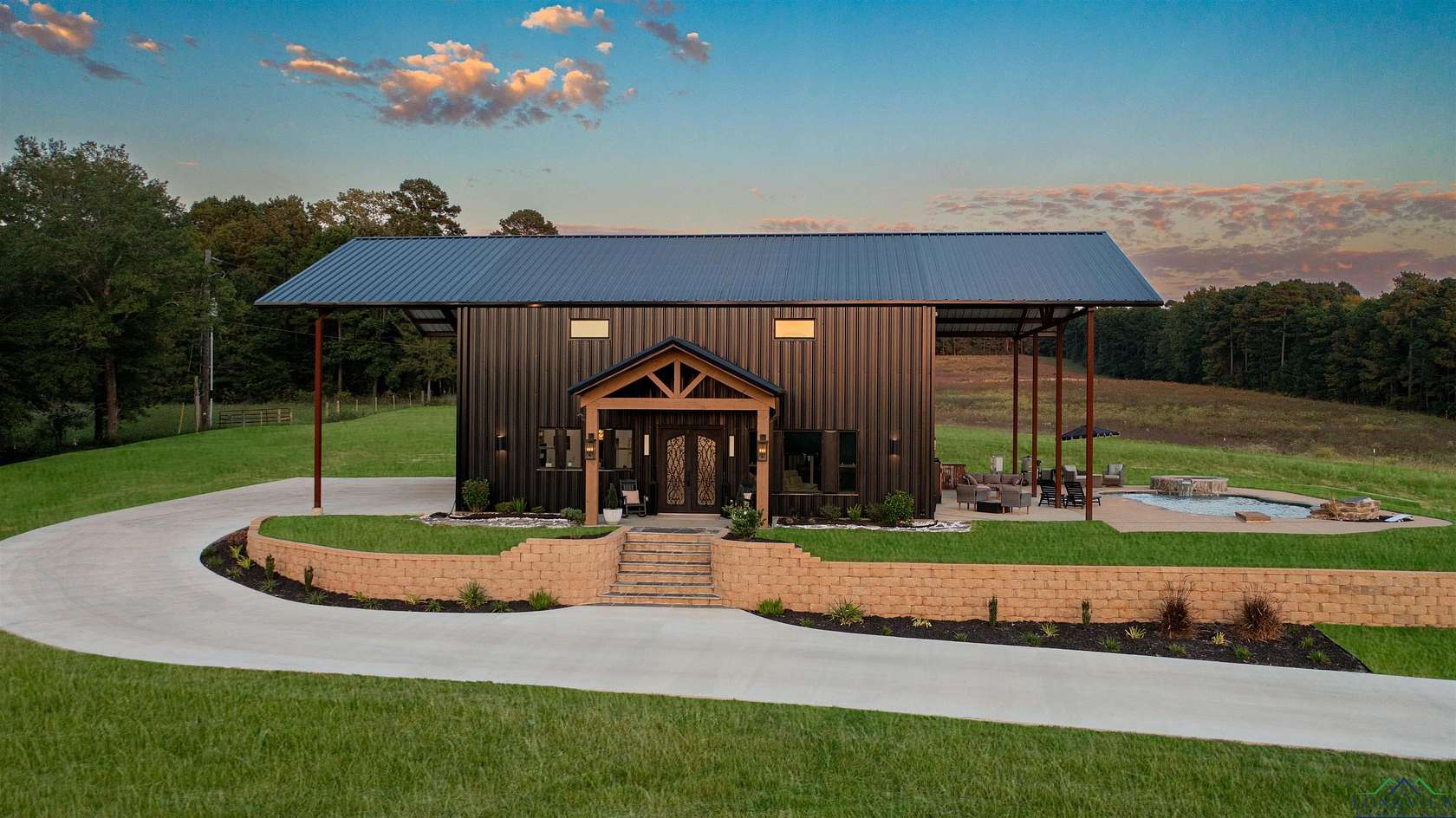 10 Acres of Residential Land with Home for Sale in Hallsville, Texas