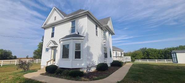 2 Acres of Residential Land with Home for Sale in Rochelle, Illinois