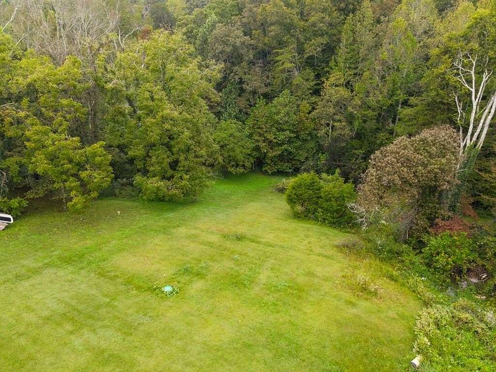 11.6 Acres of Land for Sale in Cookeville, Tennessee