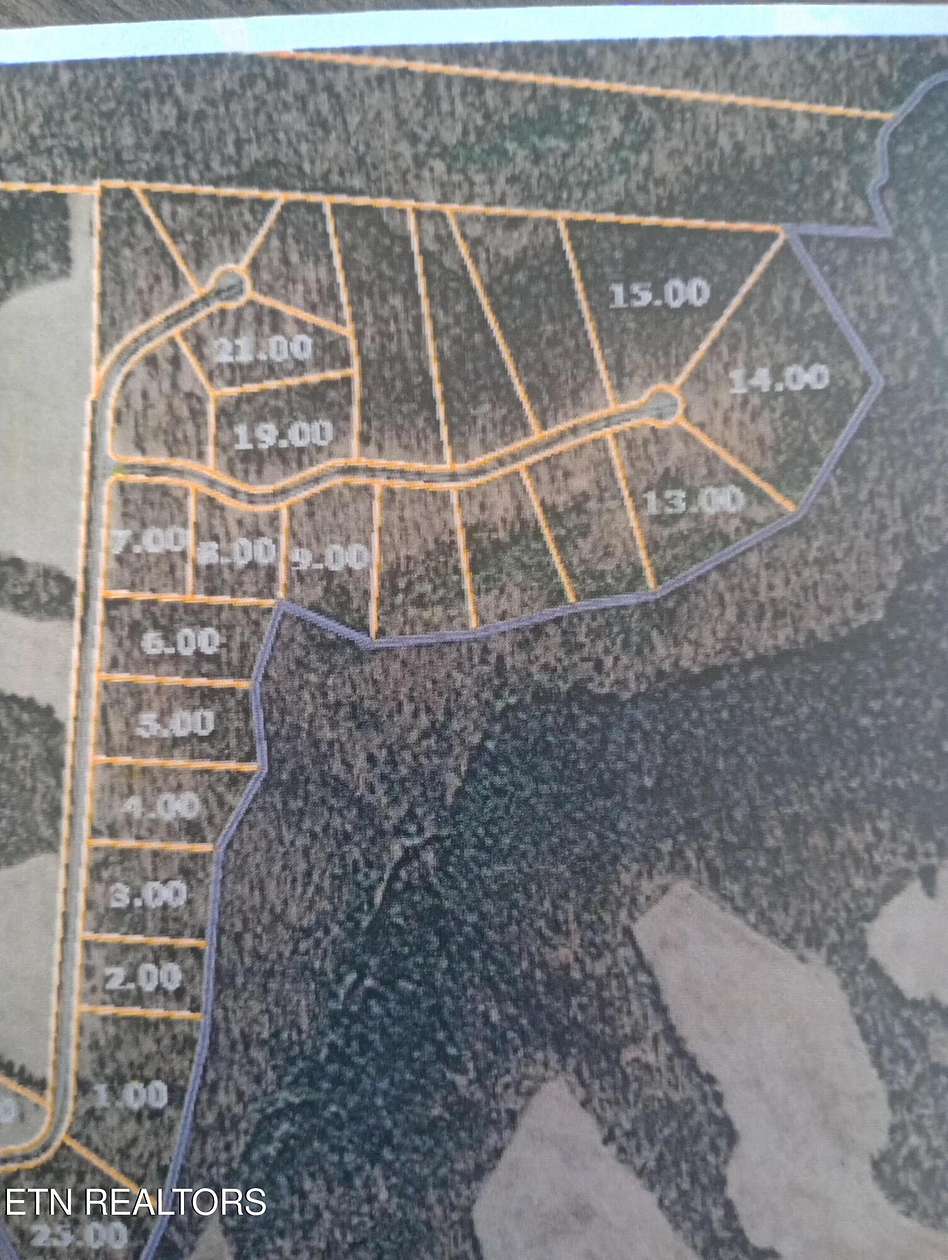 1.54 Acres of Residential Land for Sale in Crossville, Tennessee