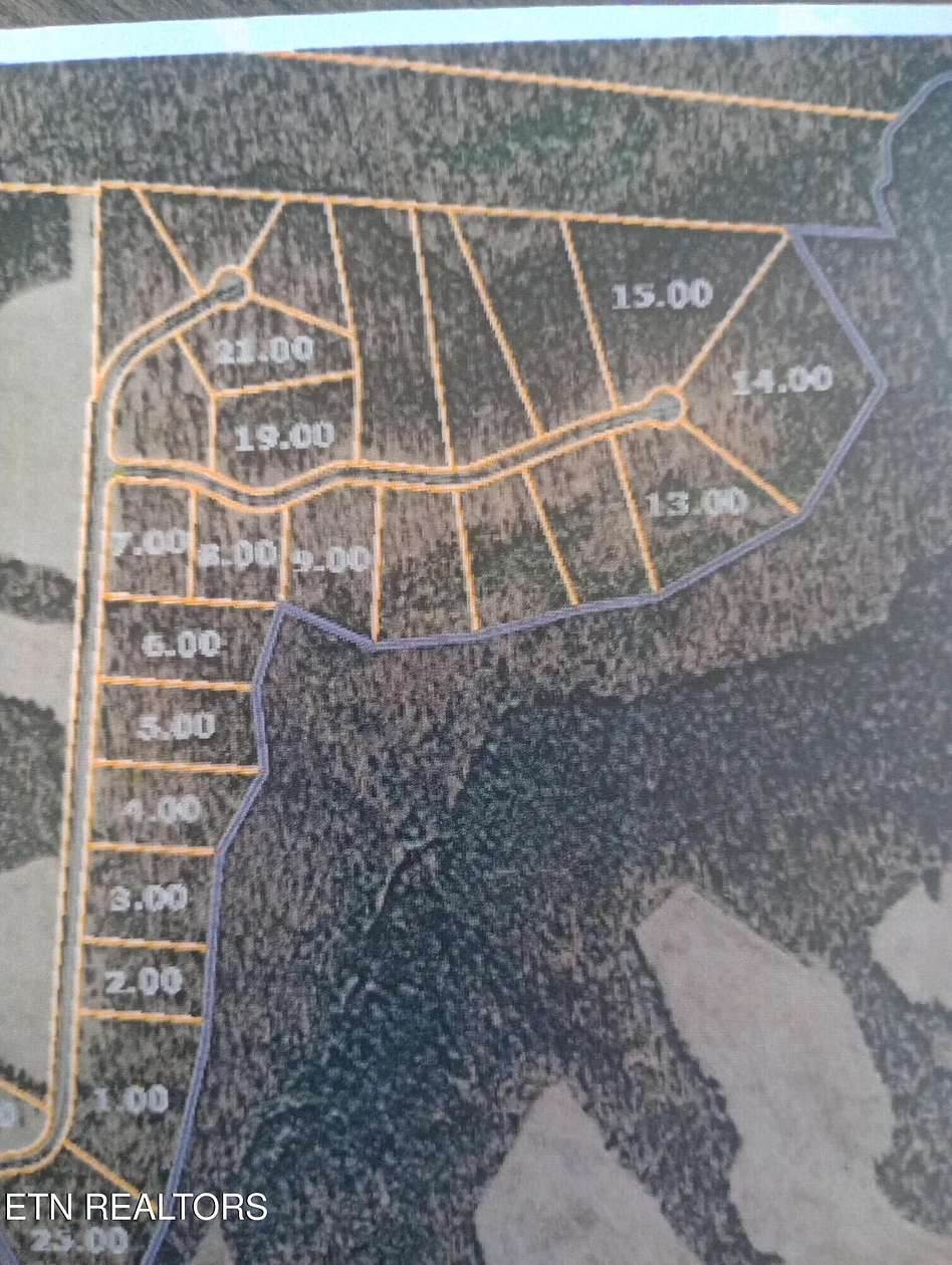2.24 Acres of Residential Land for Sale in Crossville, Tennessee