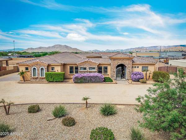 2.28 Acres of Residential Land with Home for Sale in Phoenix, Arizona