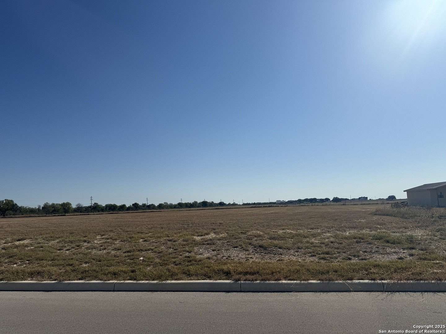 1 Acre of Residential Land for Sale in Castroville, Texas