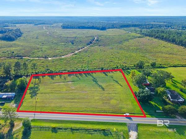 3.19 Acres of Land for Sale in Bay Minette, Alabama